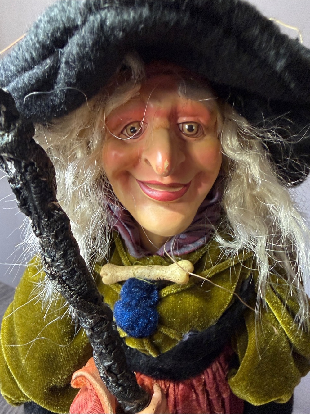 Vintage Halloween fall witch decor. - Picture 6 of 6